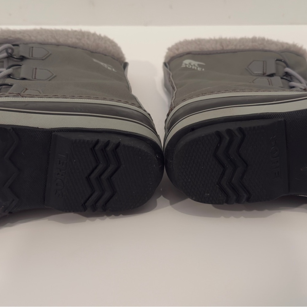 Sorel Black and Gray Winter Boots - Picture 4 of 5